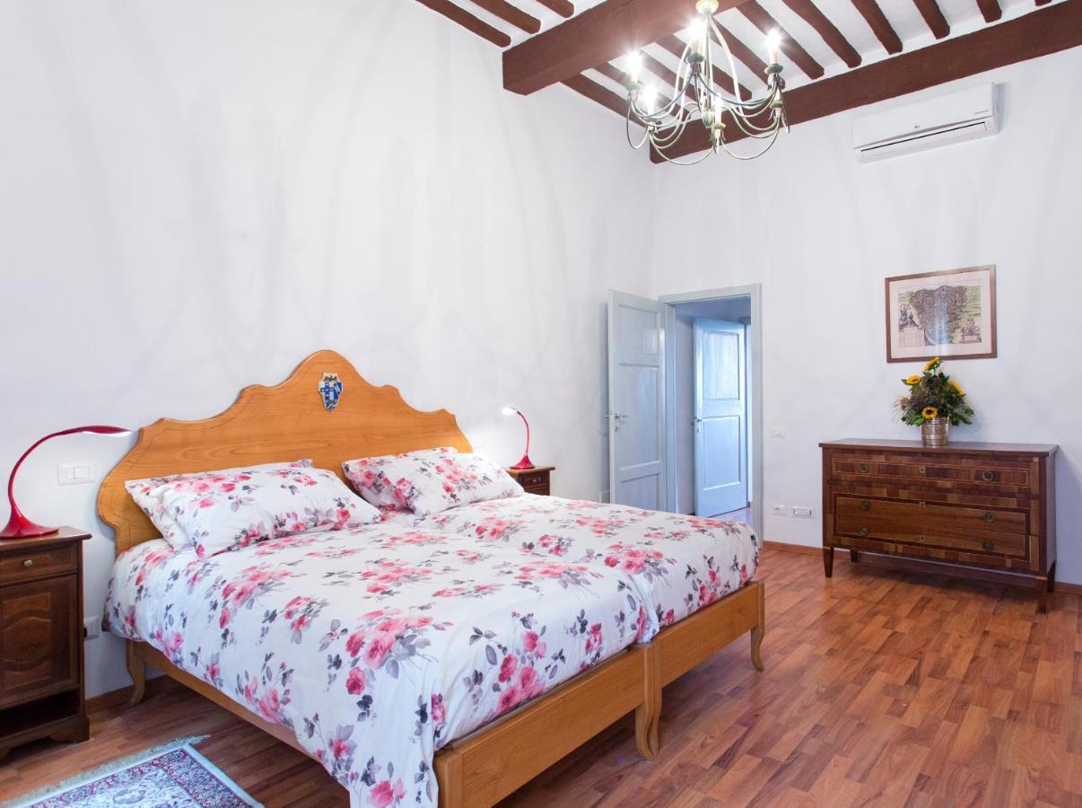 Residenza D'Epoca Palazzo Piccolomini Apartment Siena Luaran gambar