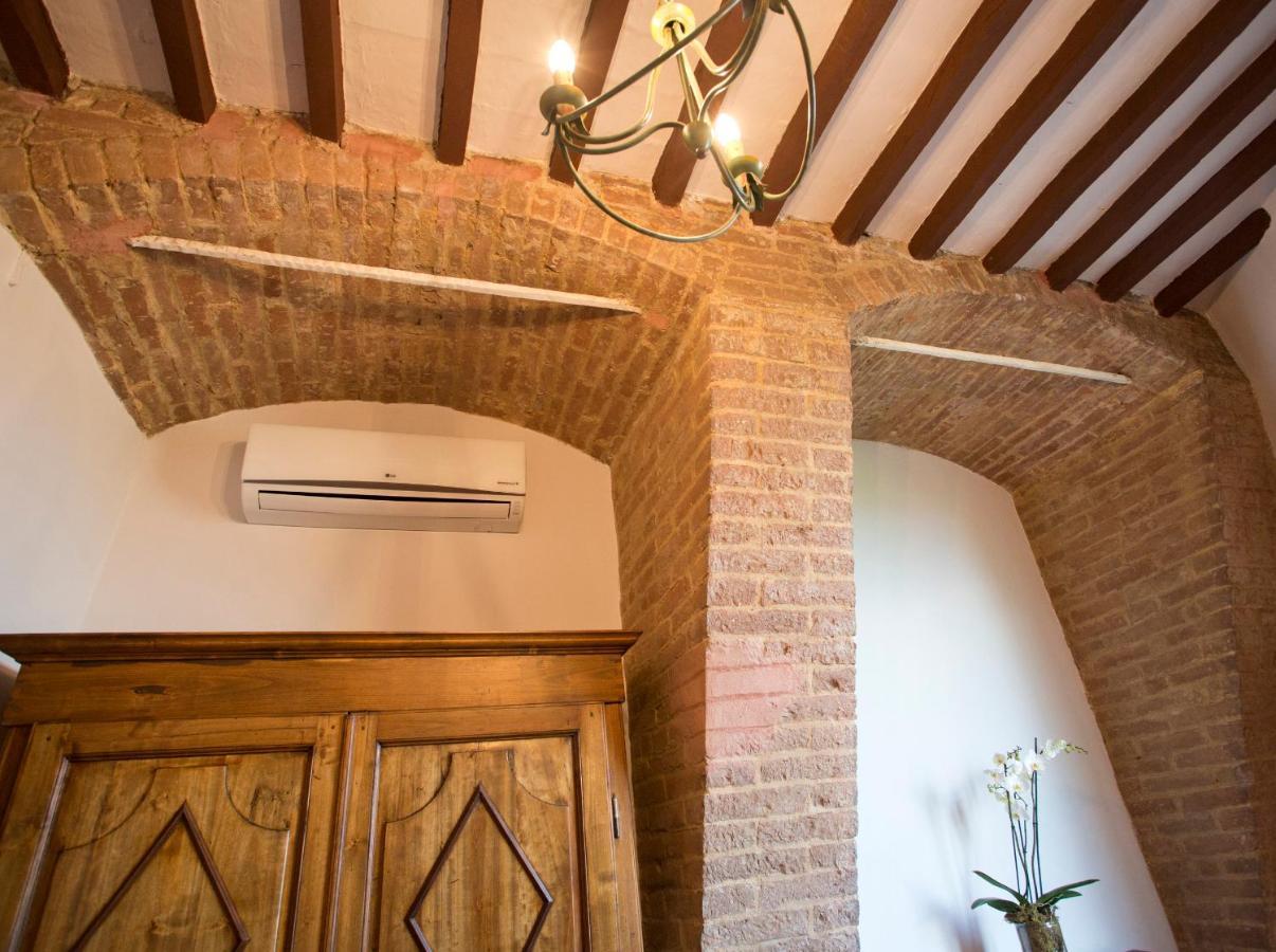 Residenza D'Epoca Palazzo Piccolomini Apartment Siena Luaran gambar