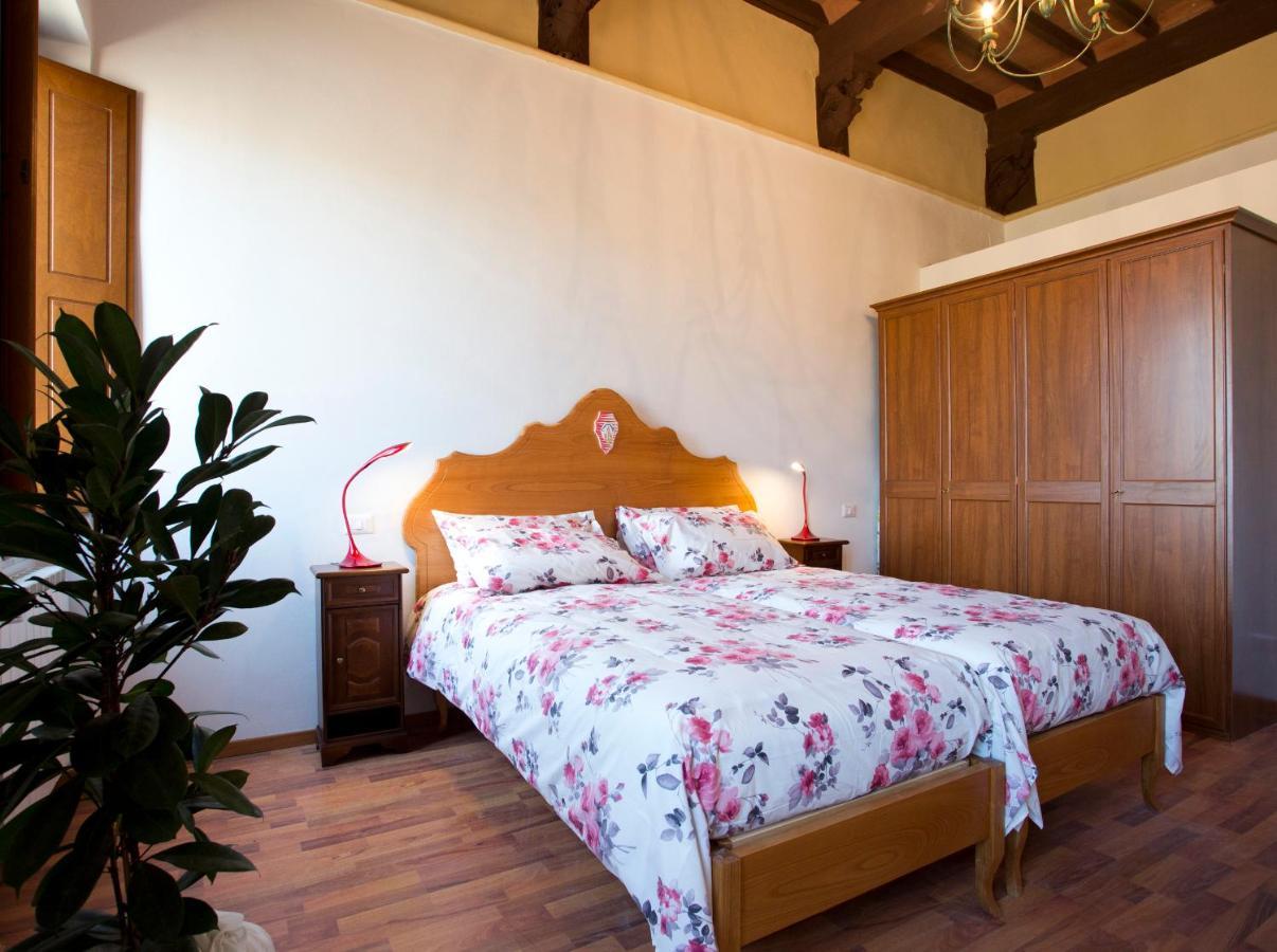 Residenza D'Epoca Palazzo Piccolomini Apartment Siena Luaran gambar