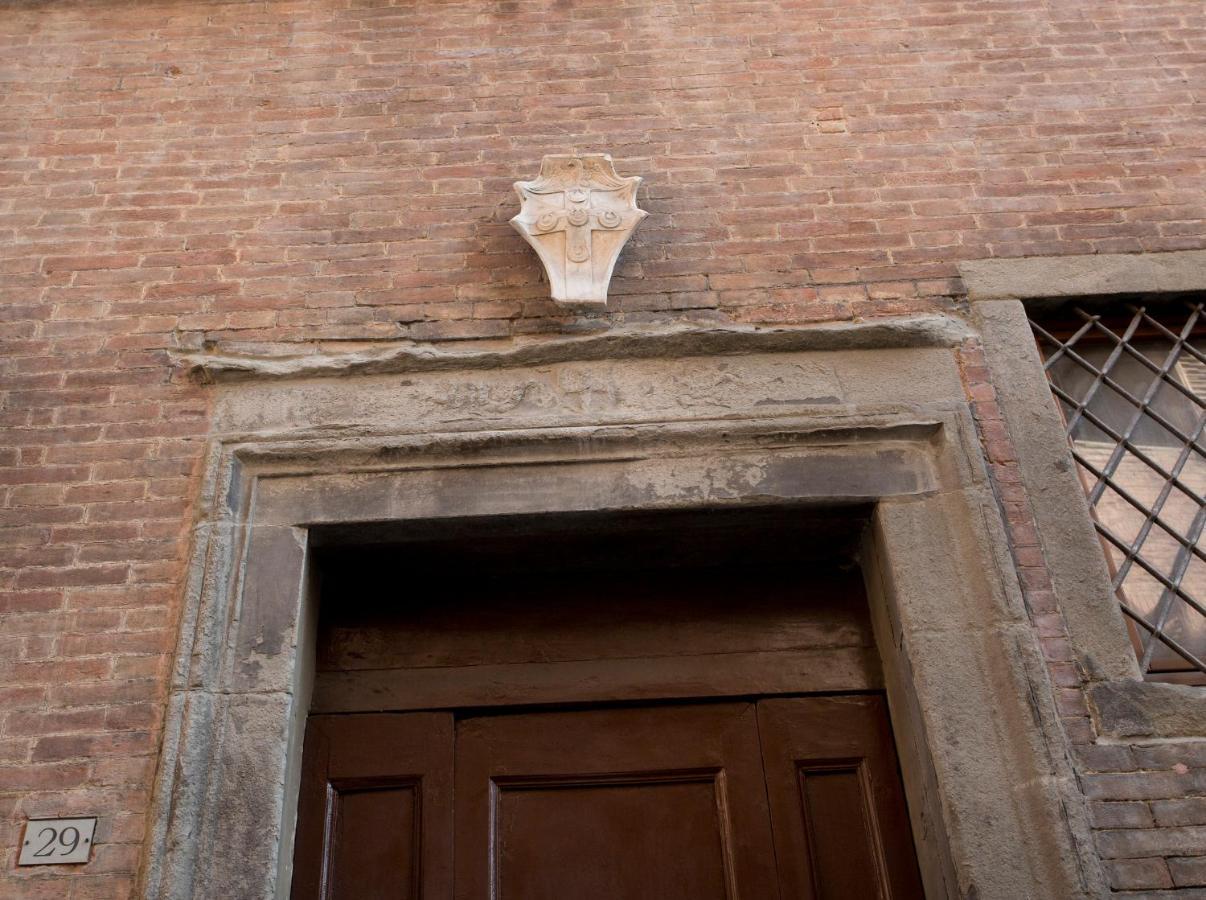 Residenza D'Epoca Palazzo Piccolomini Apartment Siena Luaran gambar