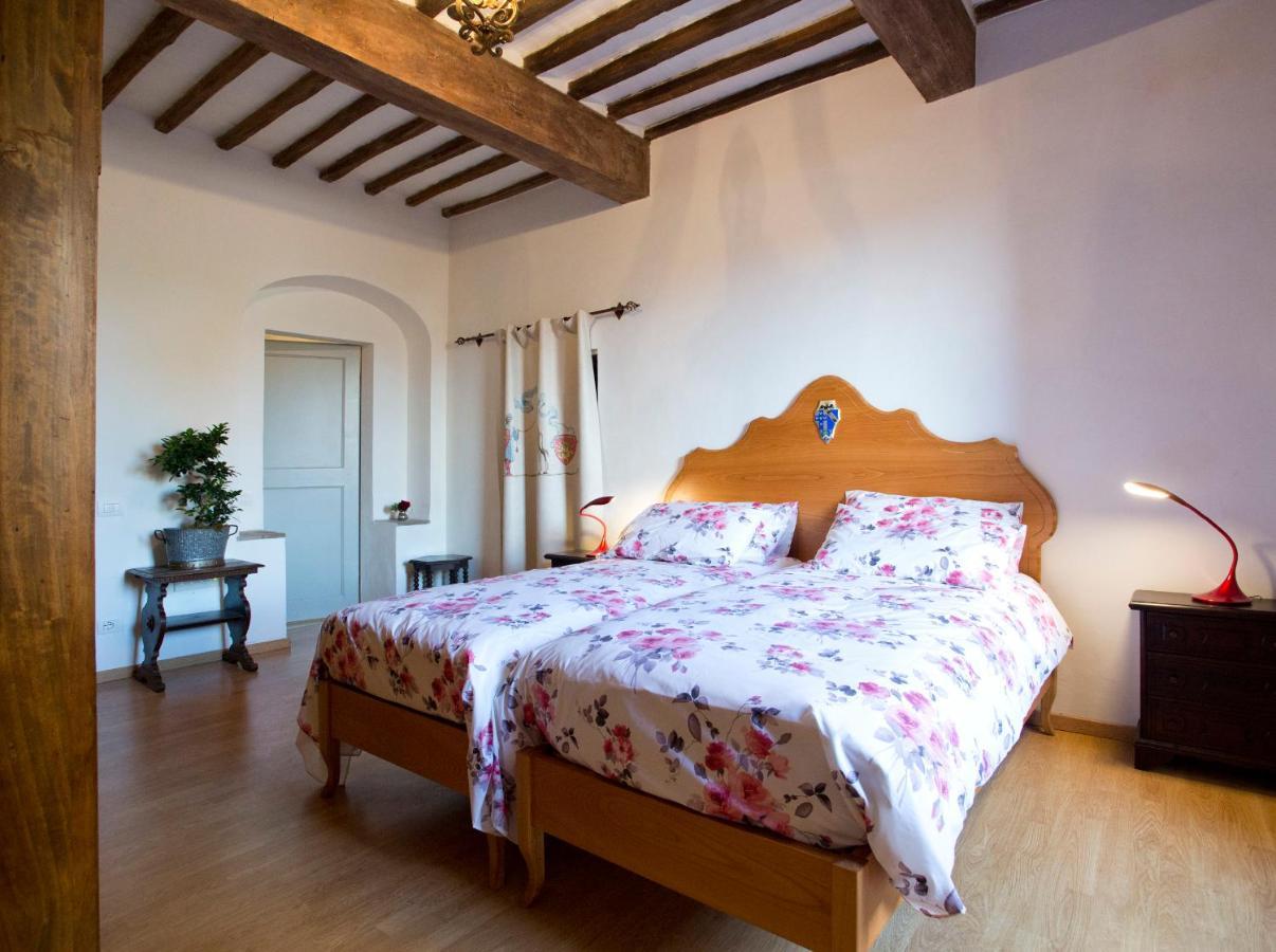 Residenza D'Epoca Palazzo Piccolomini Apartment Siena Luaran gambar
